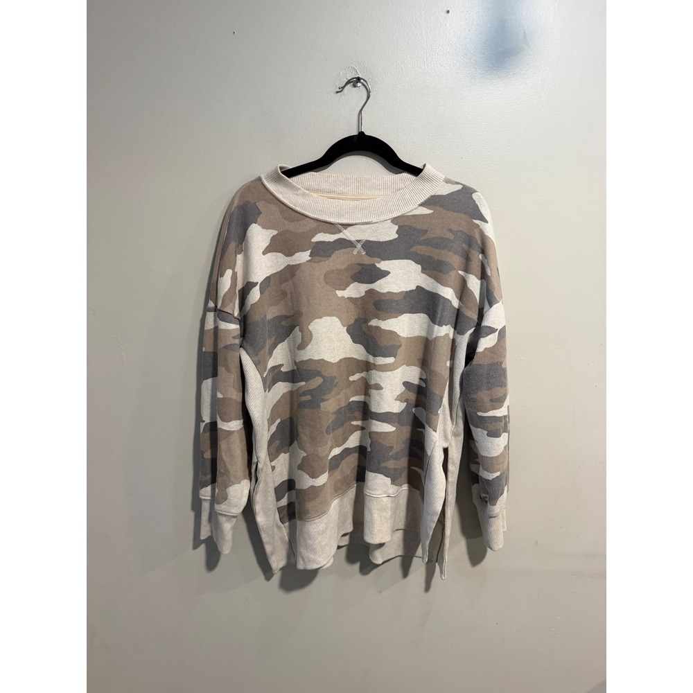 Aerie Camo Oversized Crewneck Sweatshirt Tan Brown Grey Size M